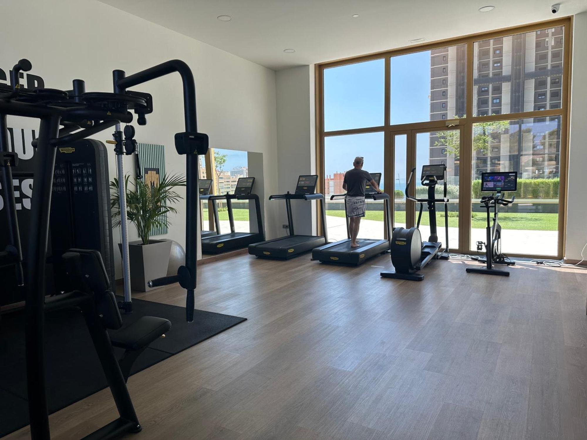 Intempo Sky Apartment 26 Floor Seaview 貝尼多姆 外观 照片