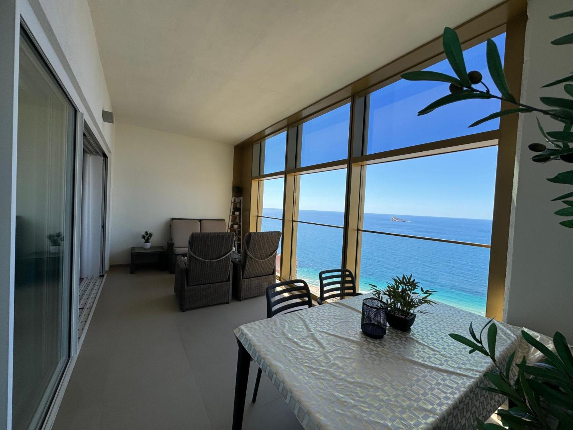 Intempo Sky Apartment 26 Floor Seaview 貝尼多姆 外观 照片