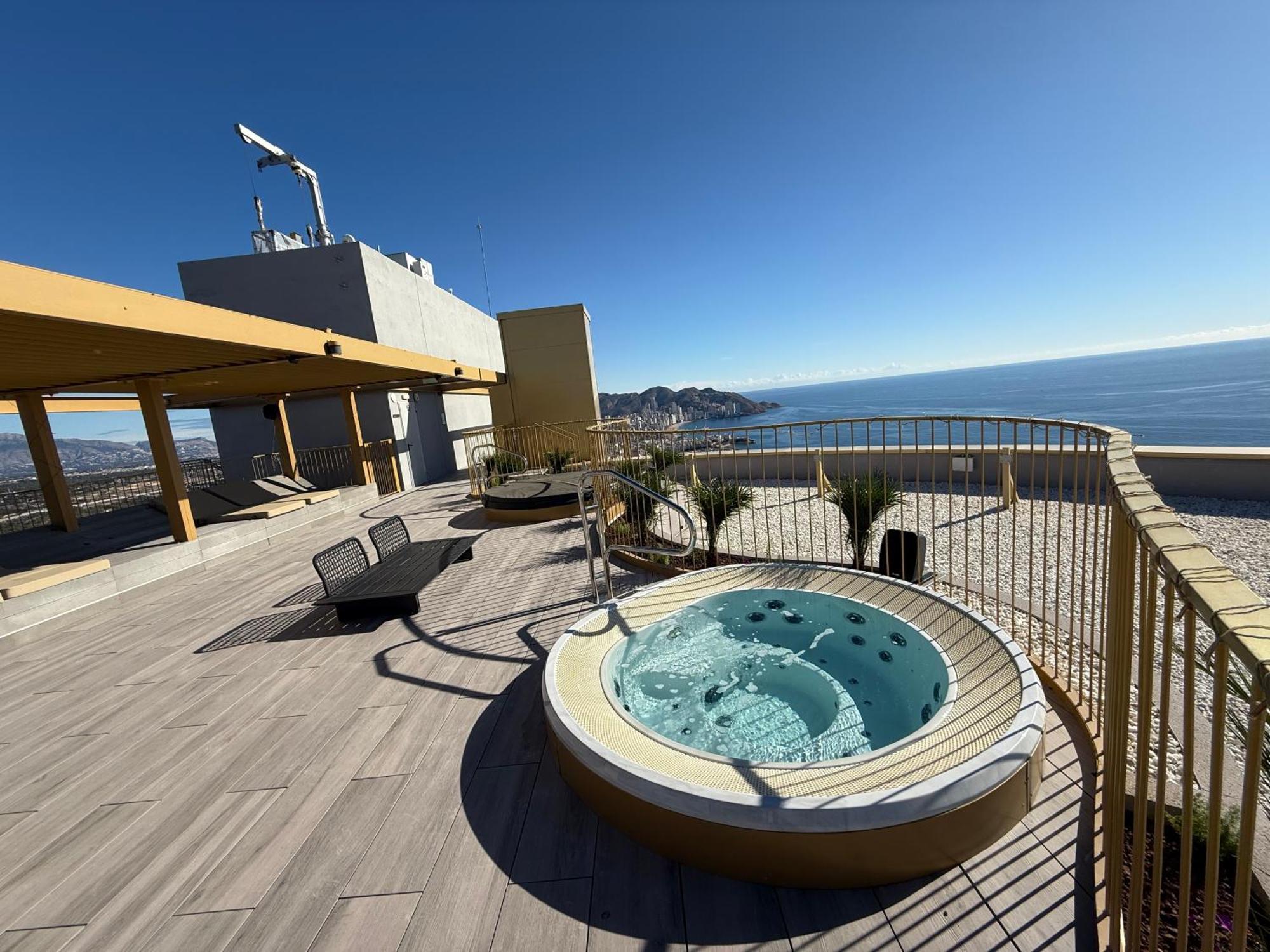 Intempo Sky Apartment 26 Floor Seaview 貝尼多姆 外观 照片