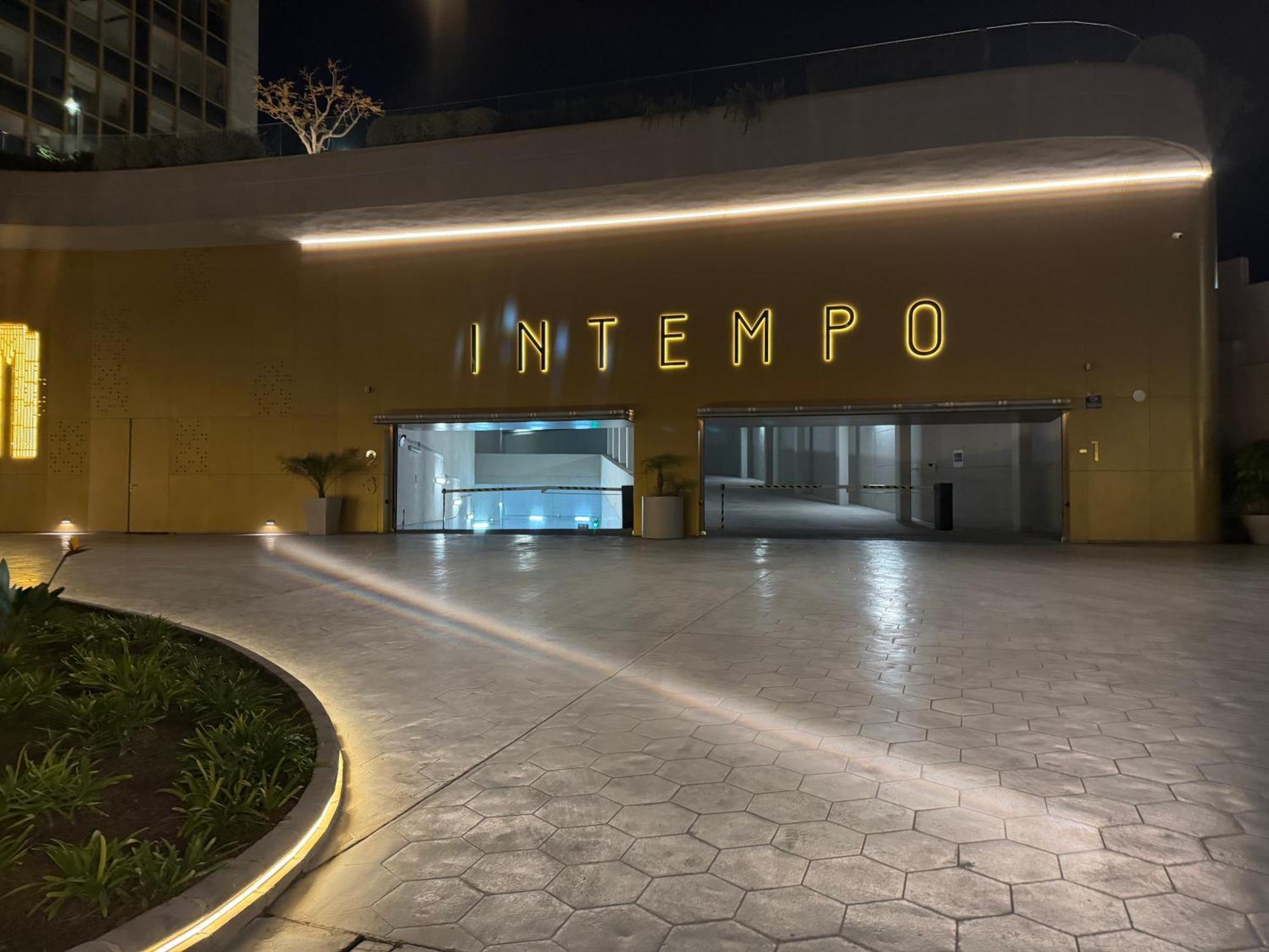 Intempo Sky Apartment 26 Floor Seaview 貝尼多姆 外观 照片
